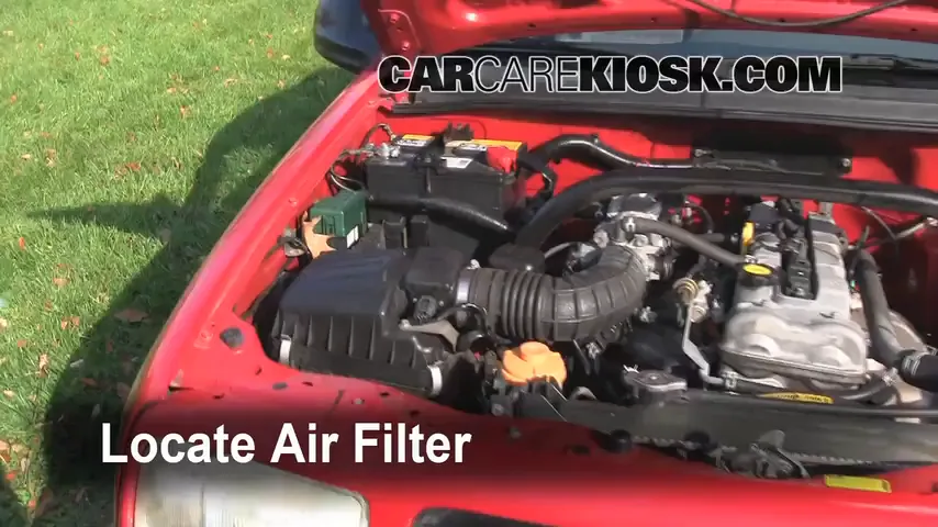 2000 Chevrolet Tracker 2.0L 4 Cyl. (2 Door) Air Filter (Engine)